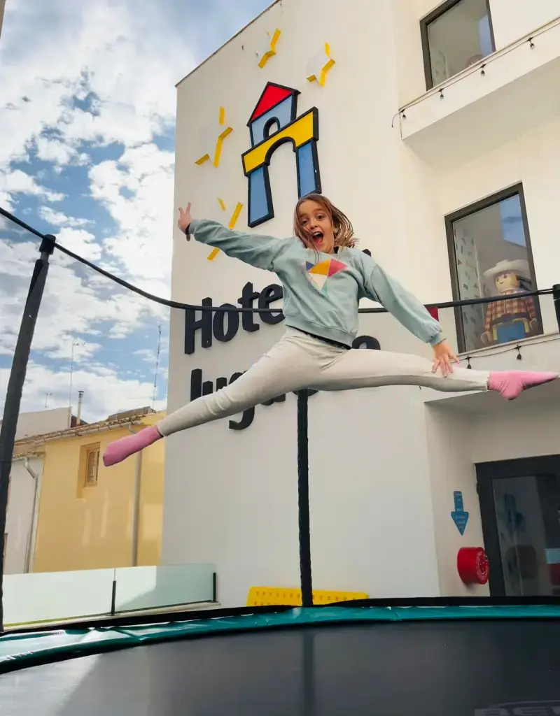 VIAJE AL VALLE DE LOS JUGUETES (Ibi, Alicante)