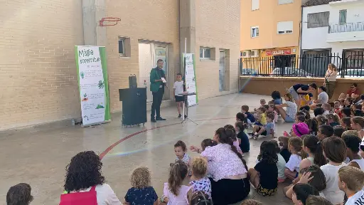 ESPECTÁCULO DE MAGIA SOSTENIBLE